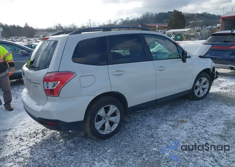 2015 Subaru Forester 2.5I Premium z USA, uszkodzony, nr VIN JF2SJADC2FH496351